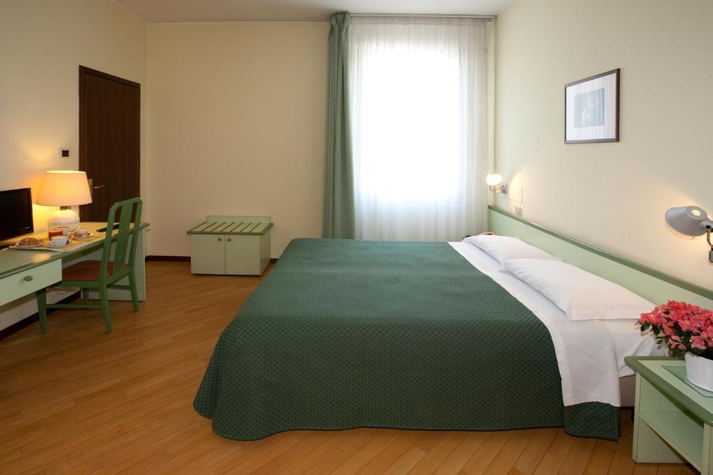 Hotel Valbrenta Лімена Екстер'єр фото