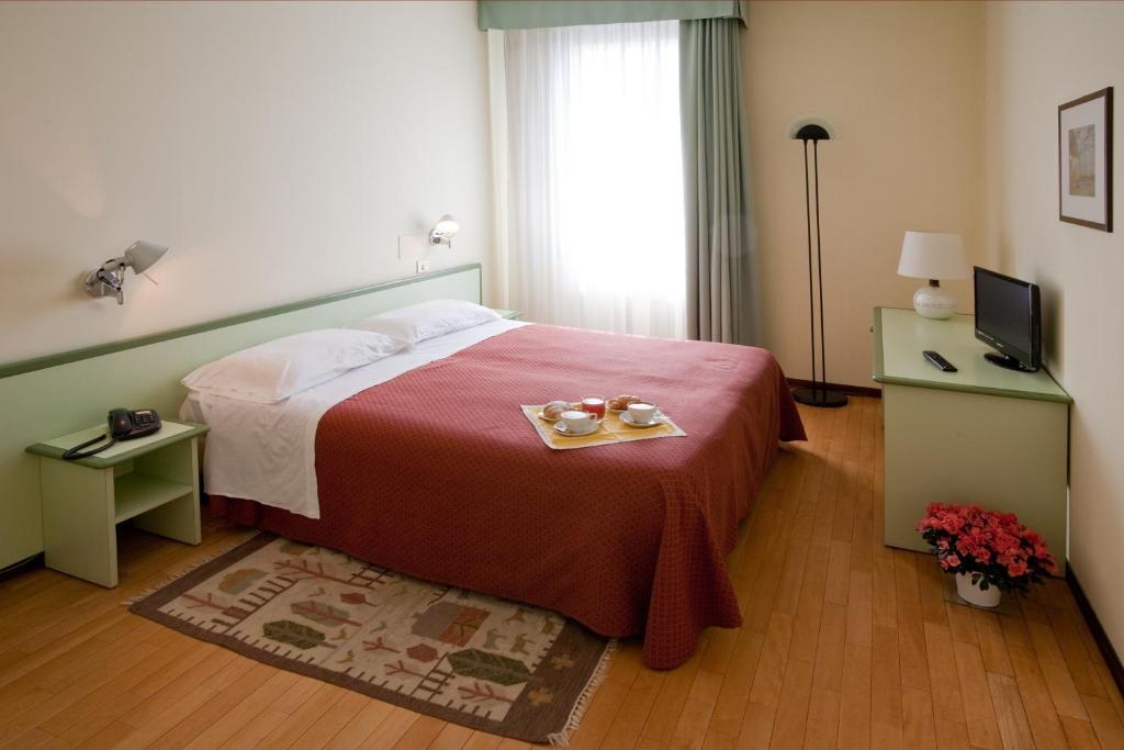 Hotel Valbrenta Лімена Екстер'єр фото