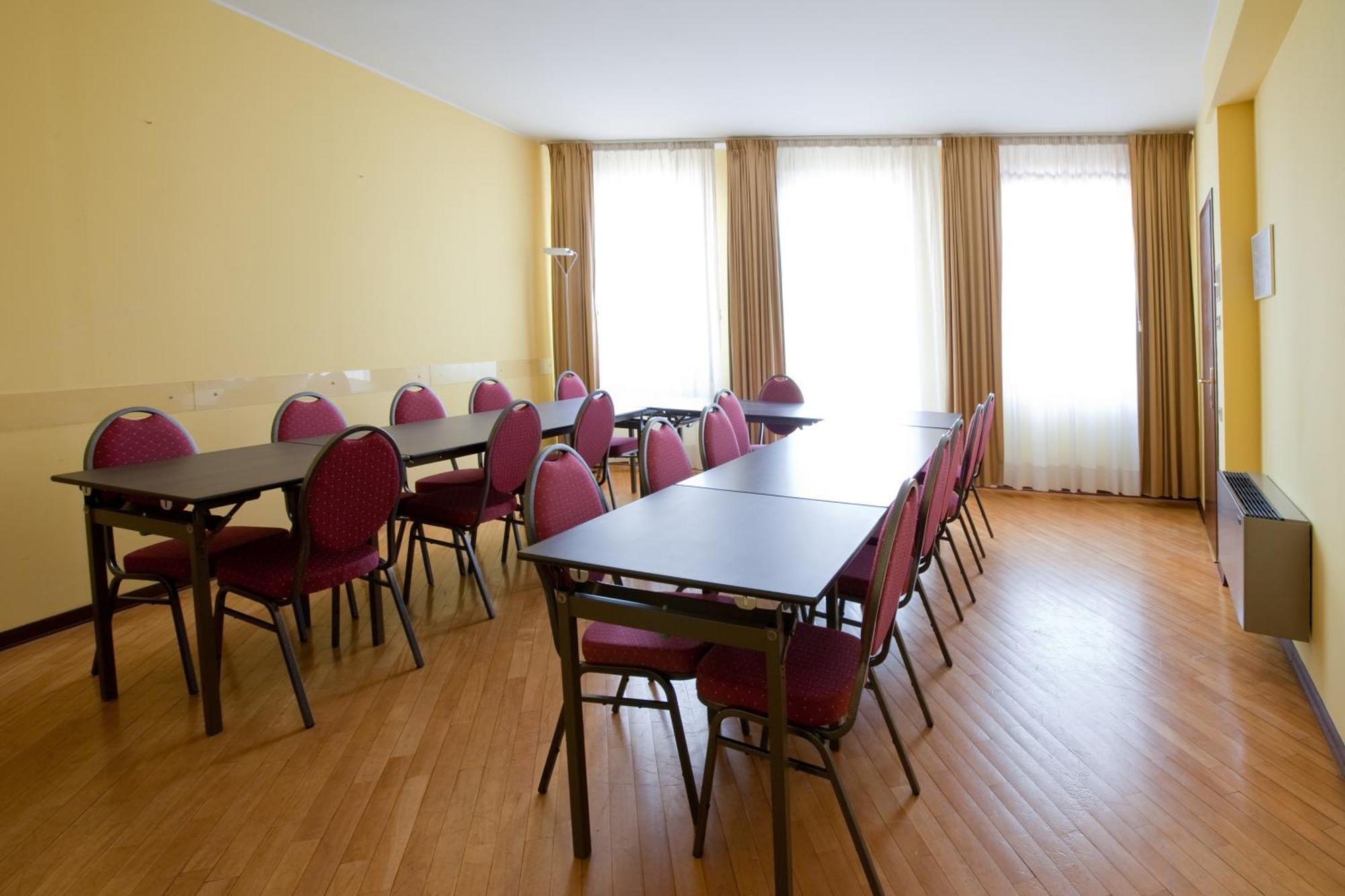 Hotel Valbrenta Лімена Екстер'єр фото